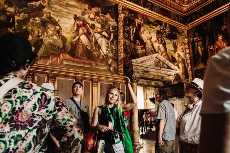 Venice: Skip-the-Line St Marks & Doges Palace Guided Tour - Meeting Point and Important Information