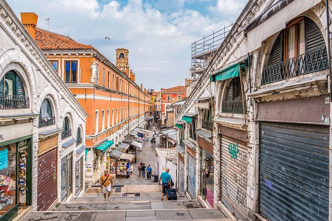 Venice: Small-Group Rialto Walking Tour With a Local - Tour Overview