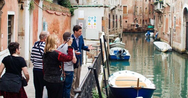 Venice: Small Group Walking Tour and Gondola Ride - Tour Duration and Cancellation Policy