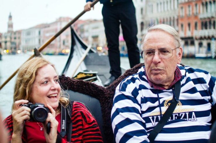 Venice: Small Group Walking Tour and Gondola Ride - Booking Details and Payment Options