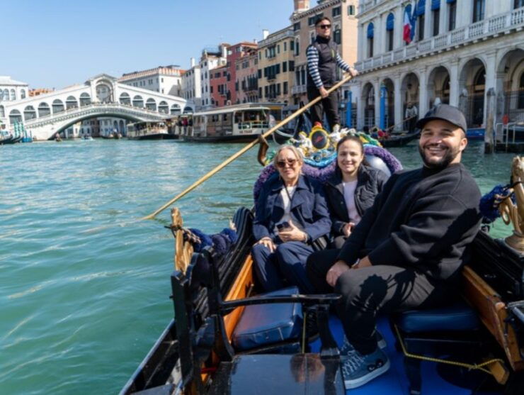 Venice: St Mark's, Doge's Palace, Murano & Burano Day Tour - Tour Overview