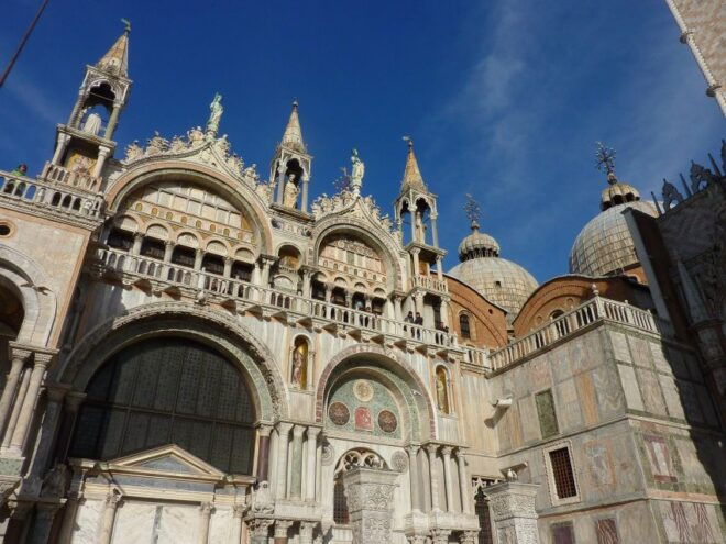 Venice: St Marks Highlights Lunch & Gondola - Additional Information