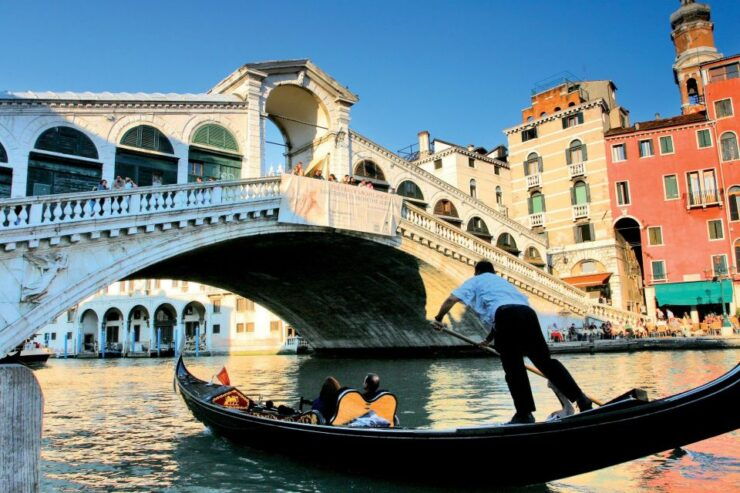 Venice: St. Mark's, Walking Tour and Gondola Combo - Experience Highlights