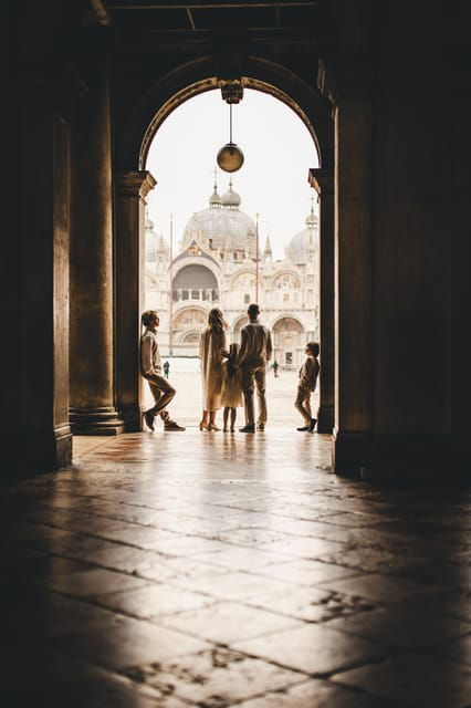Venice: Sunrise Couple Photo Shoot - Pricing and Booking Details