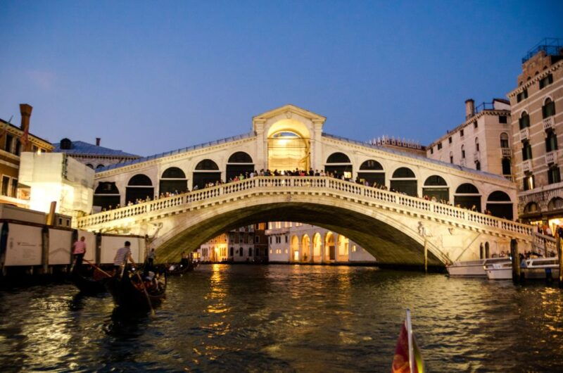 Venice: Sunset Cruise by Typical Venetian Boat - The Experience & Passenger Insights
