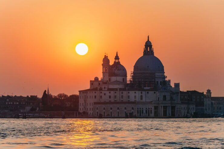 Venice: The Ghost & Legends Walking Tour - Activity Details