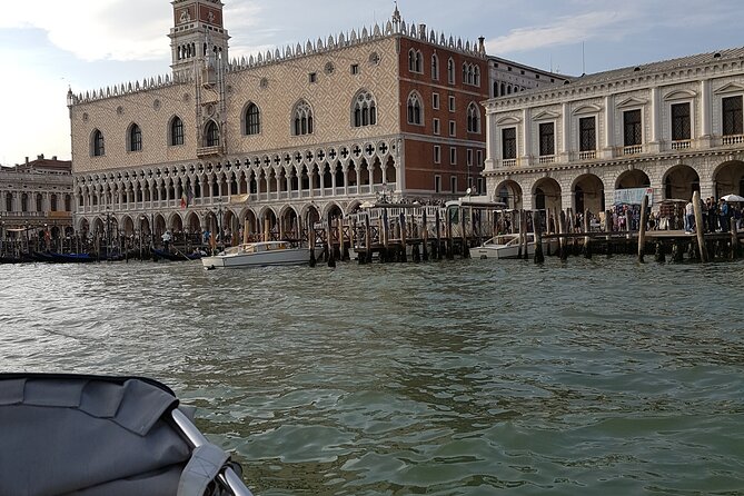 Venice Tour in the Grand Canal With Private Boat (4 Hours) - Pricing and Reservations