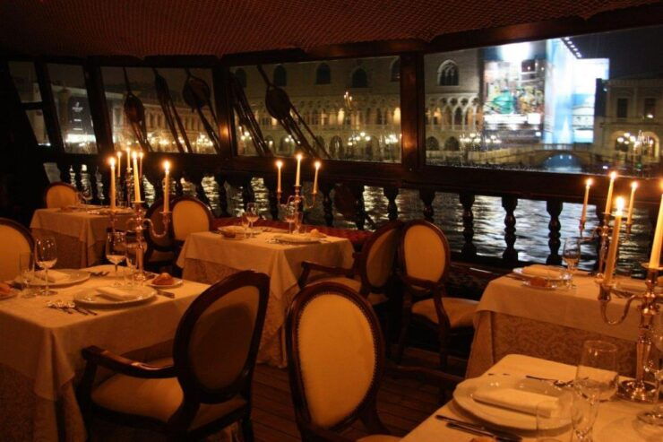 Venice: Venetian Lagoon Tour and Galleon Dinner - Activity Details