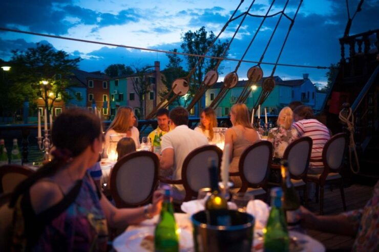Venice: Venetian Lagoon Tour and Galleon Dinner - Experience Highlights