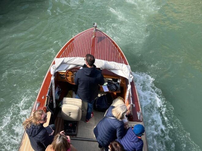 Venice: Water Taxi From the Station to the City Center/Hotel - Frequently Asked Questions
