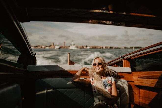 Venice: Water Taxi Ride With Professional Photographer - Whats Included