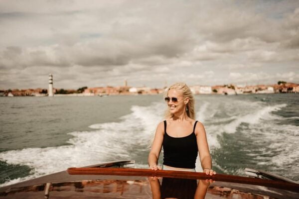 Venice: Water Taxi Ride With Professional Photographer - Important Travel Information