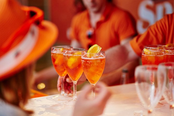 Venice Wine Bar Hop: Spritz and Local Bites - Tour Highlights