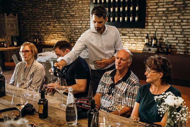 Venice:Half Day Tour to Murano & Burano Islands With Wine Tasting - Discovering Murano Island
