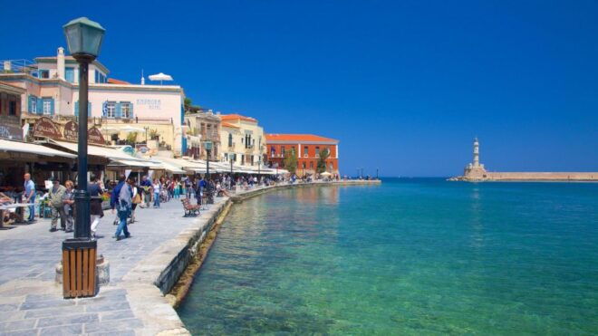 VENIZELOS TOMBS, CHANIA OLD TOWN AND HARBOR - Exploring Chania Harbor
