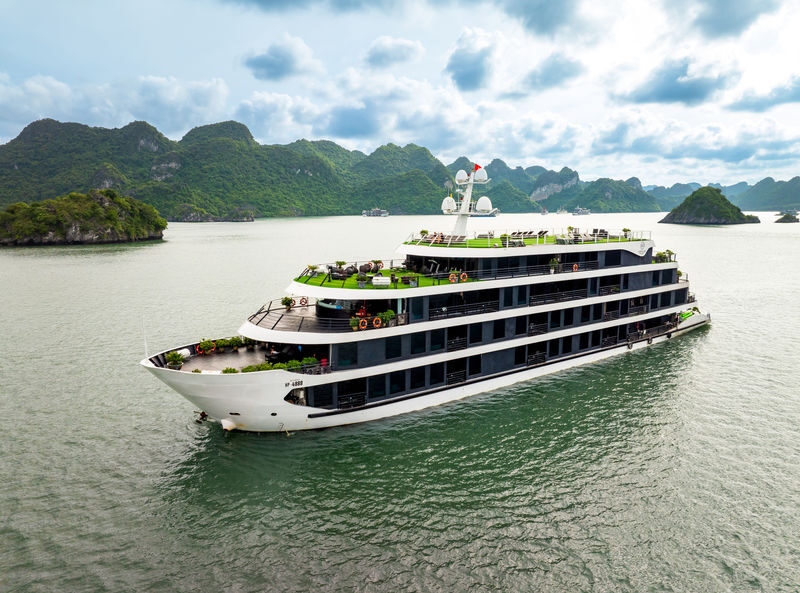 Venus 3D2N Cruise: Ha Long Bay & Lan Ha Bay Tour - At a glance: the parts worth weighing