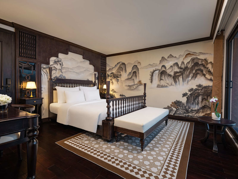 Venus 3D2N Cruise: Ha Long Bay & Lan Ha Bay Tour - Three days, but not three full days on the water