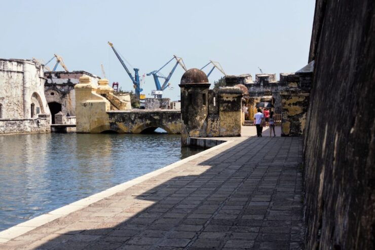 Veracruz: 5-Attraction Tour With Aquarium and Boat Tour - Tour Overview