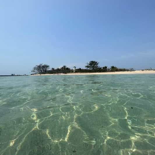 Veracruz: Snorkeling Adventure at Isla De En Medio - Booking and Availability