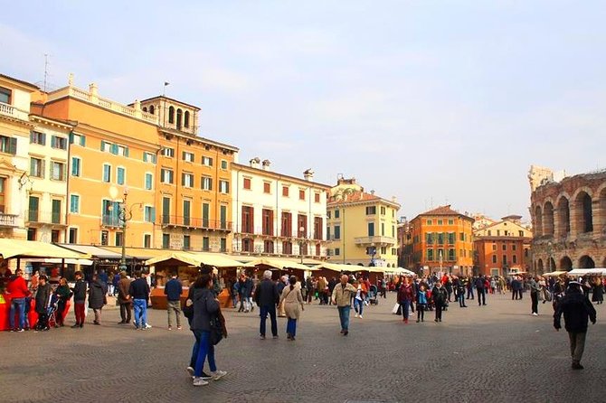 Verona City Sightseeing Walking Tour of Must-See Sites With Local Guide - Directions and Meeting Point Information