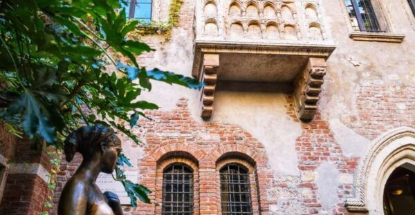 Verona: Essential Verona Private Tour Including Arena - Directions
