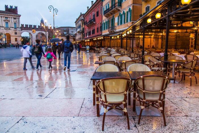 Verona: Full Meal & Wine Tasting Walking Tour - Why Choose This Tour
