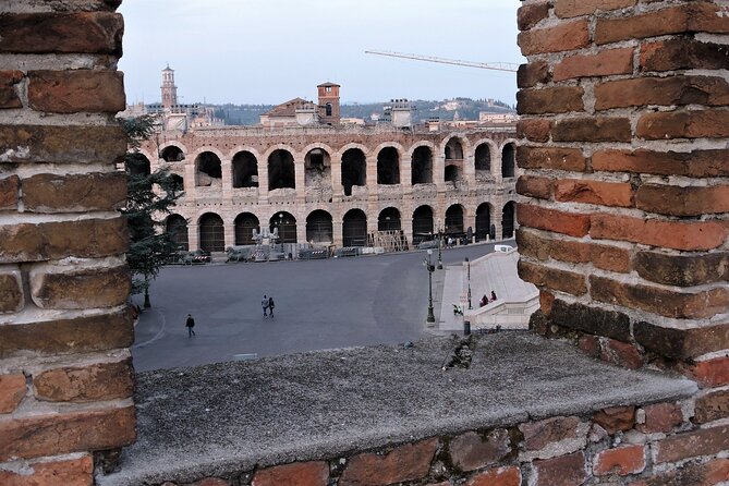 Verona Guided Tour From Venice by Train - Meeting and Pickup
