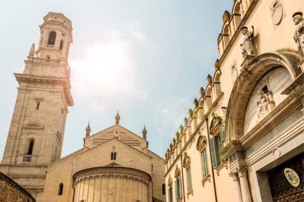 Verona: Highlights App Guided Tour With Puzzles - Frequently Asked Questions