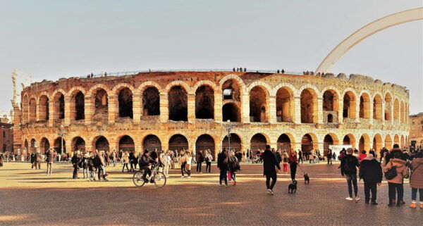 Verona: Interactive Map for a Self-Guided Tour. - Booking Your Tour