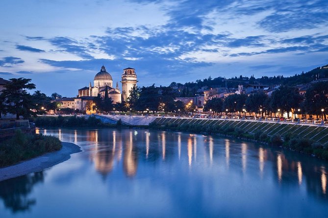 Verona Moonlight Walking Tour - Overview of the Verona Moonlight Walking Tour