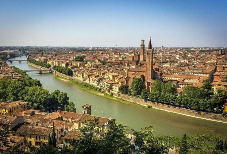 Verona: Self-Guided Audio Tour - Tour Details