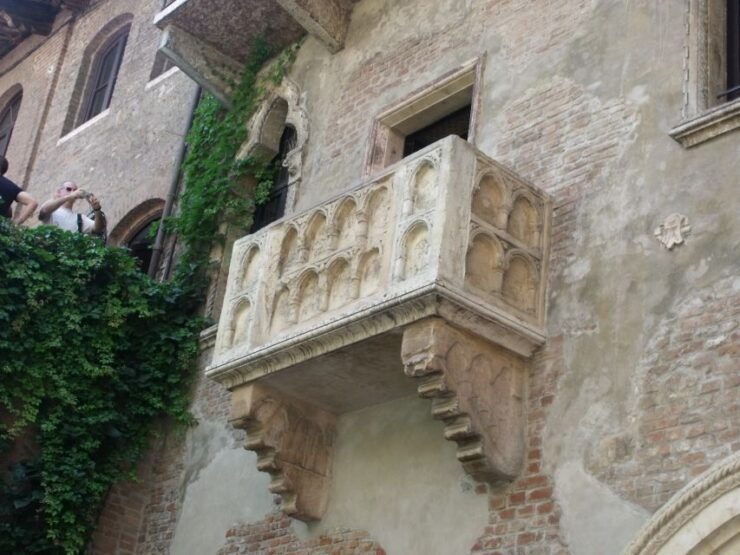 Verona: Sightseeing and Heritage Tour - Tour Highlights