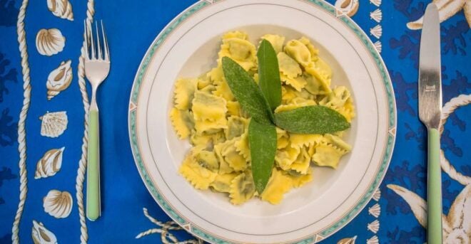 Verona: Small Group Pasta and Tiramisu Cooking Class - Inclusions