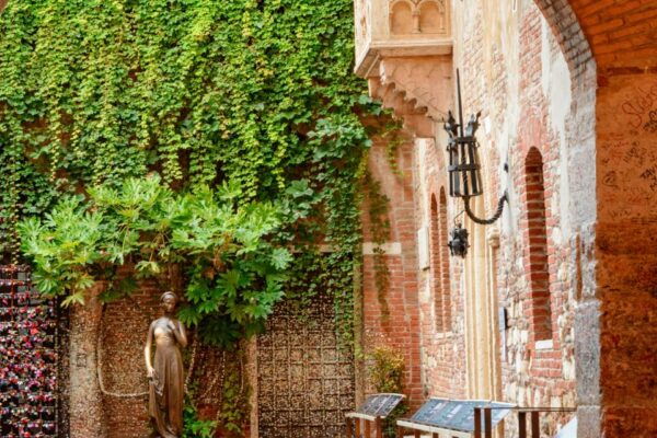 Verona Unveiled - Smart Walking Tour - Additional Information