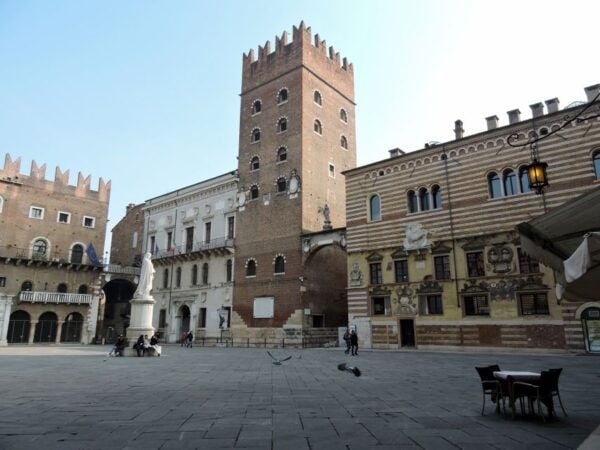 Verona: Walking Tour With Skip-The-Line Juliet'S Balcony - Customer Reviews