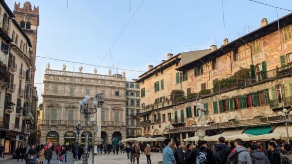 Verona: Walking Tour With Skip-The-Line Juliet'S Balcony - Directions and Important Information