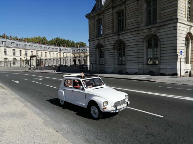 Versailles : 1 hour Private Citytour in a vintage car - Who Would Love This Tour?
