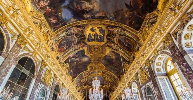 Versailles: 2-Hour Private Tour for Groups or Families - Inclusions