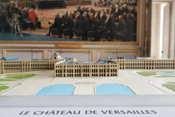 Versailles and Chartres Private Day Tour From Paris - Hotel Pick-up Service