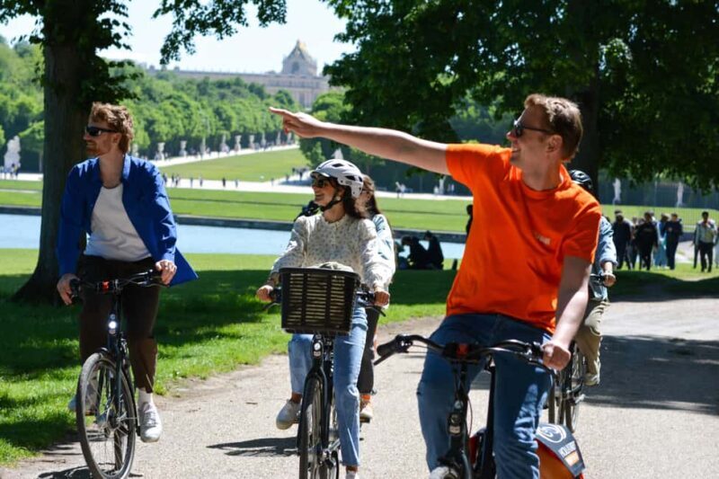 Versailles: Bike Tour on a premium Dutch bike - What’s Included and What’s Not