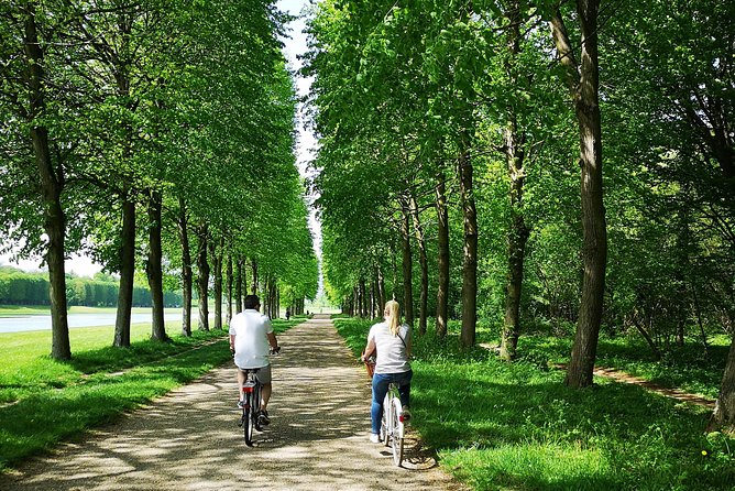 Versailles Bike Tour With Market, Gardens & Guided Palace Tour - Inclusions and Amenities
