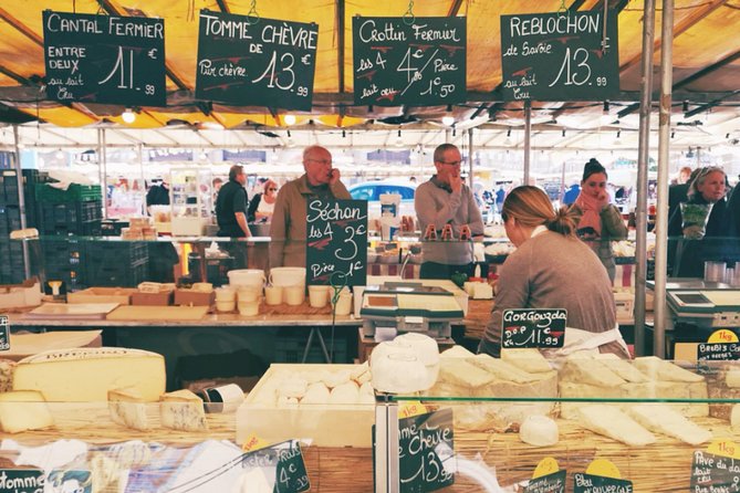 Versailles Bike Tour With Market, Gardens & Guided Palace Tour - Garden Exploration