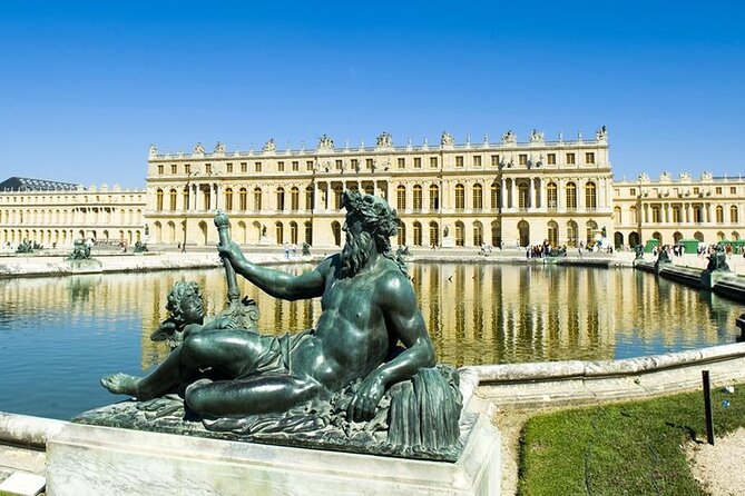 VERSAILLES CASTLE Private Round-Trip Transfer From Paris in Van - The Sum Up