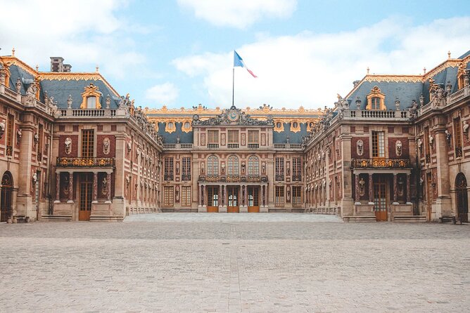 Versailles, Eiffel Summit, Cruise, Wine Tasting With Hotel Pickup - Wine Tasting Experience