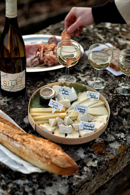 Versailles: Farmers Market Food Tour by a Culinary School - Good To Know