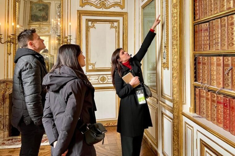 Versailles, Gardens, and Exclusive Kings Apartments Tour - Guided Insights Into the History of Versailles