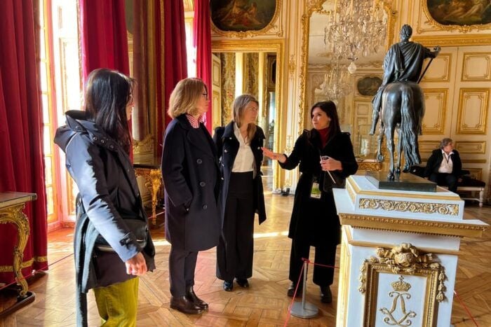Versailles, Gardens, and Exclusive Kings Apartments Tour - Exploring the Magnificent Gardens