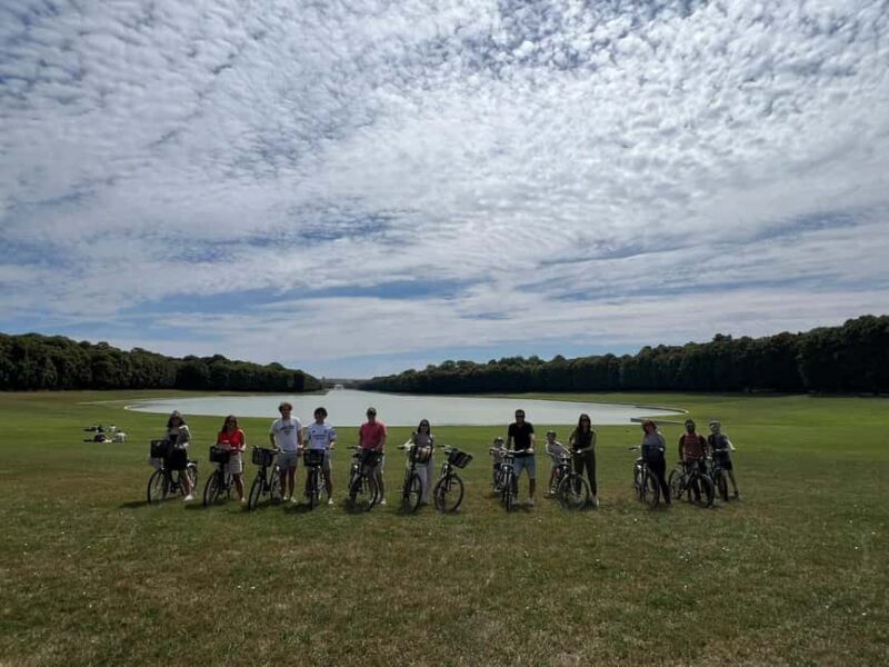 Versailles: Golfcarts & Bikes Guided Tour, Hamlet+Fountains - FAQ