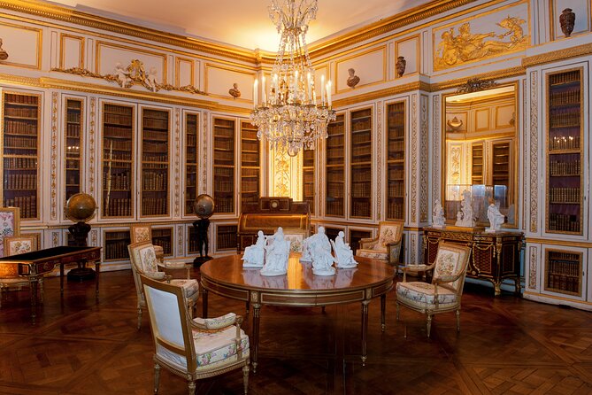 Versailles - Guided Tour in The Kings Private Apartments - Additional Options