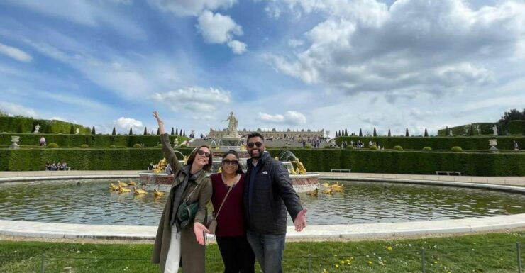 Versailles in Mini Groups From Paris With Skip the Line - Transportation and Itinerary